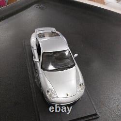 Maisto 1/18 special edition Porsche 996 late model 991 turbo diecast 965675