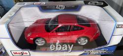 Maisto 2005 Porsche 911 Carrera S 118 Guards Red Coupe Diecast Model Car
