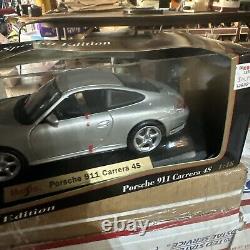 Maisto Porsche 911 Carrera 4S 1/18