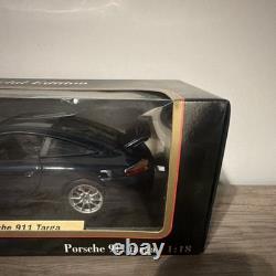 Maisto SPECIAL EDITION Porsche 911 Targa DIECAST CAR Black 1 18 Opening Features