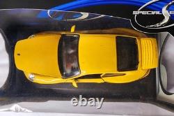 Maisto Special Edition 118 Porsche 911 Carrera Yellow Diecast Car