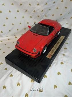 Maisto Special Edition Diecast Red 1989 Porsche 911 Speedster 1/18