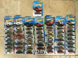 Massive 50 Hot Wheels of Exotic Ferrari Lamborghini McLaren Porsche Bugatti