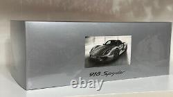 Minichamps 1/18 Porsche 918 Spyder 2013 Grey Dealer Edition Rare