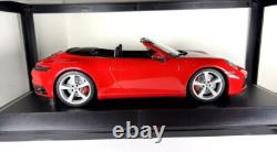 Minichamps 118 2019 Porsche 911 Carrera 4S Cabriolet Diecast Car Red 1 of 504