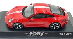 Minichamps 118 2019 Porsche 911 Carrera 4S Type 992 Carmine Red Diecast Car