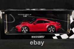 Minichamps 118 2019 Porsche 911 Carrera 4S Type 992 Carmine Red Diecast Car