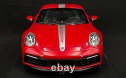 Minichamps 118 2019 Porsche 911 Carrera 4S Type 992 Carmine Red Diecast Car