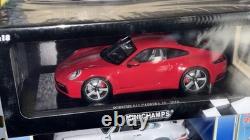 Minichamps 118 2019 Porsche 911 Carrera 4S Type 992 Carmine Red Diecast Car