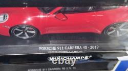 Minichamps 118 2019 Porsche 911 Carrera 4S Type 992 Carmine Red Diecast Car