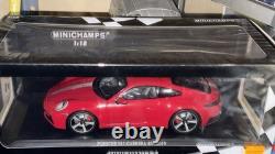 Minichamps 118 2019 Porsche 911 Carrera 4S Type 992 Carmine Red Diecast Car