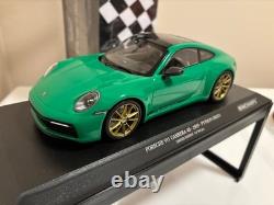 Minichamps 2019 Porsche 911 (992) Carrera 4S Python green, 1 of 304 Pcs 1/18 New