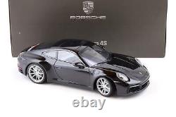 Minichamps 2022 Porsche 911 992 Carrera 4S DEALER EDN Black 118 WAP0211120R992