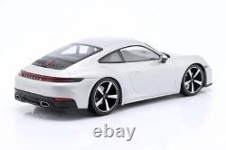 Minichamps 2025 Porsche 911 992.2 Carrera Coupe GT Silver Metallic 118 DEALER