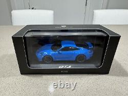 Minichamps Porsche 911 GT3 143 Shark Blue Dealer Edition