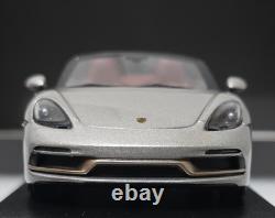 Porsche 718 (982) Boxster GT 25 Years Silver 143 Minichamps WAP 020 202 0MM7Z