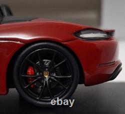 Porsche 718 (982) Boxster GTS 2017 Carmin Red 143 Spark WAP 020 207 0J (6)