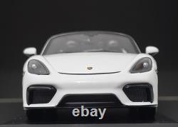 Porsche 718 (982) Boxster Spyder 2019 White 143 Minichamps WAP 020 210 0K (14)