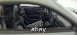 Porsche 718 (982) Cayman GT4 RS Track Experience Sport Grey 143 Minichamps (4)