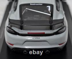 Porsche 718 (982) Cayman GT4 RS Track Experience Sport Grey 143 Minichamps (4)