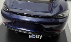 Porsche 718 (982) Cayman GTS 4.0 2020 Blue Met 143 Minichamps 410069002 (15)