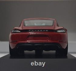 Porsche 718 (982) Cayman GTS 4.0 Carmine Red 143 Minichamps WAP 020 420 0J (7)