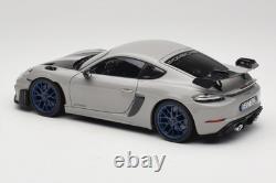 Porsche 718 Cayman 982 GT4 RS Weissach Package Chalk 118 Norev 187253