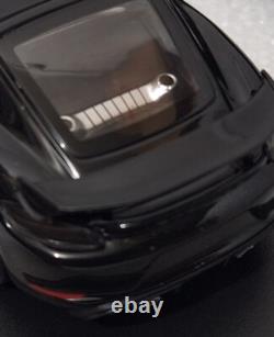 Porsche 718 Cayman GT4 2020 Black 143 Minihcamps 410067601 SUPER RARE! (6)