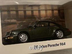 Porsche 911 (964) 30 Jahre Spark 143