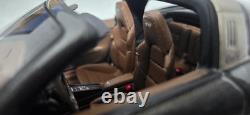 Porsche 911 (991.2) Targa 4 GTS 2017 Agate Grey Met. 143 Spark WAX 020 200 78