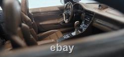 Porsche 911 (991.2) Targa 4 GTS 2017 Agate Grey Met. 143 Spark WAX 020 200 78