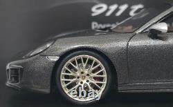 Porsche 911 (991.2) Targa 4 GTS 2017 Agate Grey Met. 143 Spark WAX 020 200 78