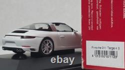 Porsche 911 (991.2) Targa 4S 2016 White 143 Herpa 071123 Diecast Model Car (17)