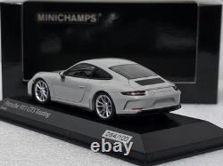Porsche 911 (991.2) Touring Package 2018 Chalk 143 Minichamps 413067428 (4)