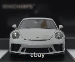 Porsche 911 (991.2) Touring Package 2018 Chalk 143 Minichamps 413067428 (4)