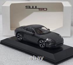 Porsche 911 (991) 50th Anniversary Graphite Grey 2014 1/43 Welly MAP01999113 17