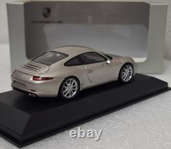 Porsche 911 (991) Carrera S 2011 Silver Met. 143 Minichamps WAP 020 011 0C (6)