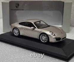Porsche 911 (991) Carrera S 2011 Silver Met. 143 Minichamps WAP 020 011 0C (6)