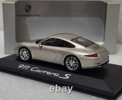 Porsche 911 (991) Carrera S 2011 Silver Met. 143 Minichamps WAP 020 011 0C (6)