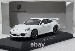 Porsche 911 (991) GT3 2013 White 143 Minichamps WAP 020 00 0D SUPER RARE! (16)