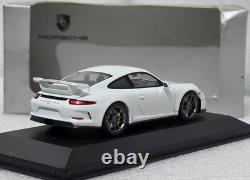 Porsche 911 (991) GT3 2013 White 143 Minichamps WAP 020 00 0D SUPER RARE! (16)