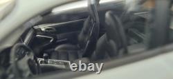 Porsche 911 (991) GT3 2013 White 143 Minichamps WAP 020 00 0D SUPER RARE! (16)