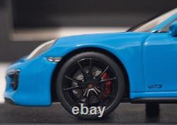 Porsche 911 (991. II) Targa 4 GTS 2016 Miami Blue 143 Minichamps 410067342 (6)