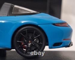 Porsche 911 (991. II) Targa 4 GTS 2016 Miami Blue 143 Minichamps 410067342 (6)