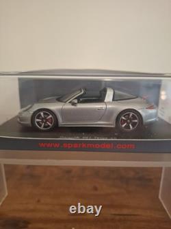 Porsche 911 (991) Targa 4S 2014 Rodhium Silver 143 Spark S4934 Resin Model (17)