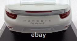 Porsche 911 991 Turbo S Cabriolet 2013 White 143 Minichamps WAP 020 311 0E (7)