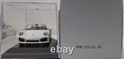 Porsche 911 991 Turbo S Cabriolet 2013 White 143 Minichamps WAP 020 311 0E (7)