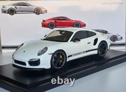 Porsche 911 (991) Turbo S Exclusive GB Edition White 1/18 GT Spirit WAX02100003