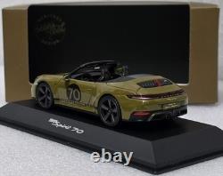 Porsche 911 (992.1) GTS Cabriolet Spirit 70 Olive Neo Green Met 143 Spark