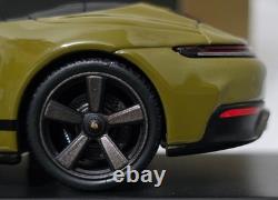 Porsche 911 (992.1) GTS Cabriolet Spirit 70 Olive Neo Green Met 143 Spark